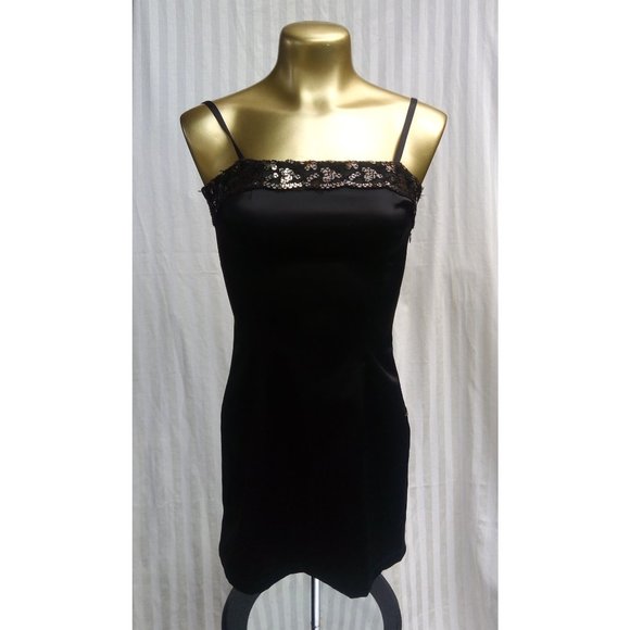 Small Black Dress with Gold Sequins - Picture 2 of 10
